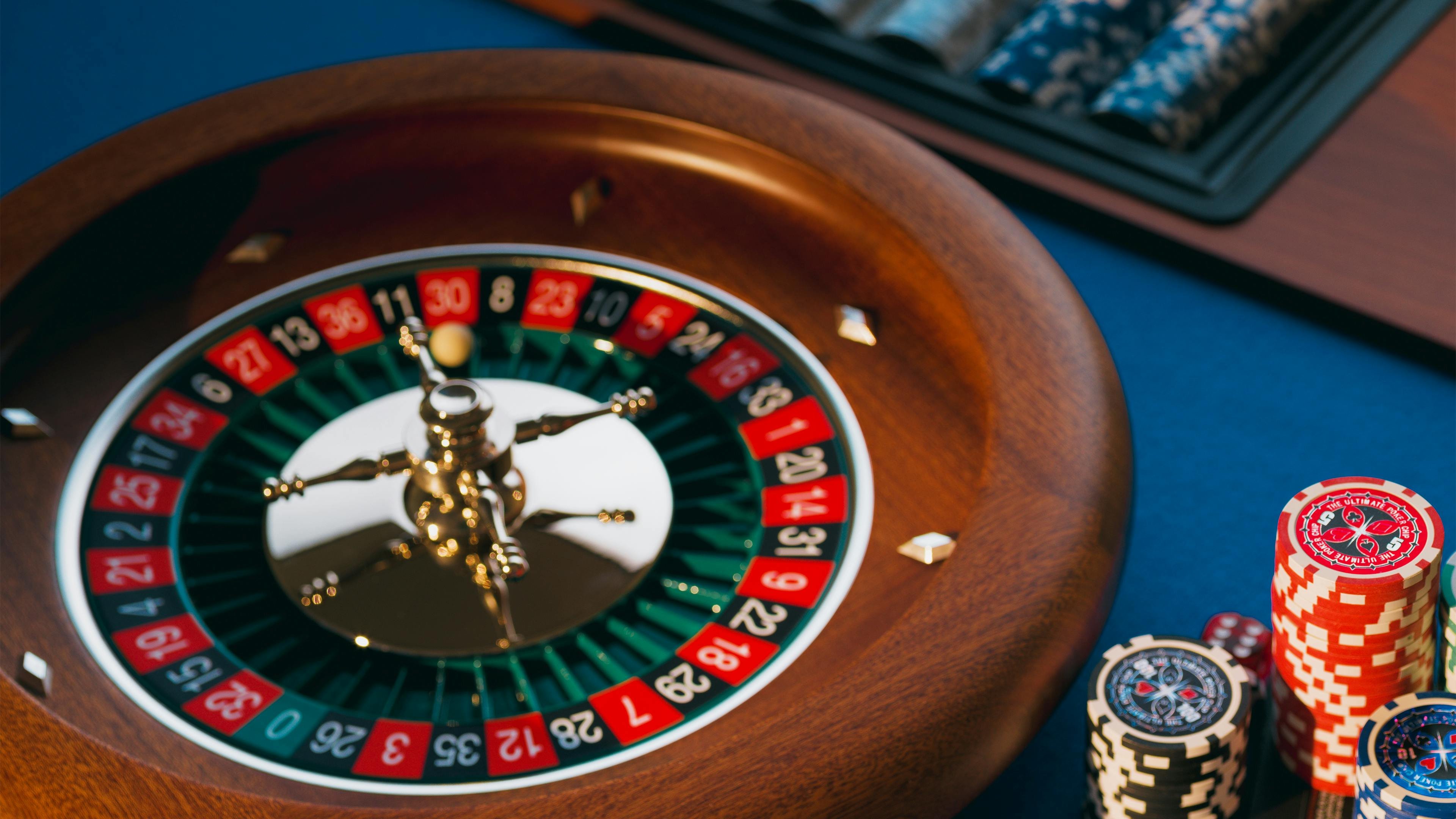 Clear navigation design on bet 477 for cricket and casino pages