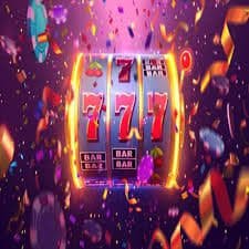 Bangladesh adults using bet 477 during live cricket sessions on phones